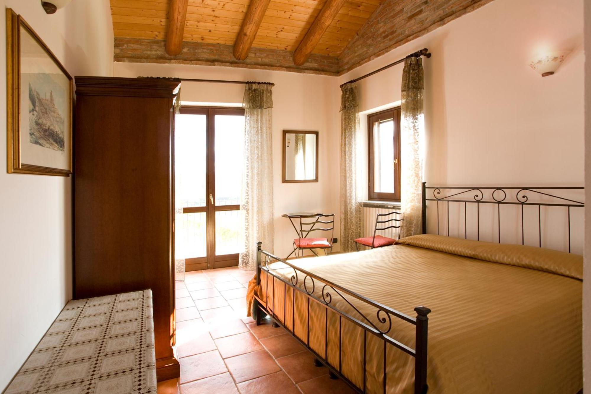 Agriturismo Antichi Poderi Gallina نيف المظهر الخارجي الصورة